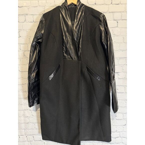 Women's Double Breasted Faux Leather Coat Lapel Jacket - Picture 5 of 6